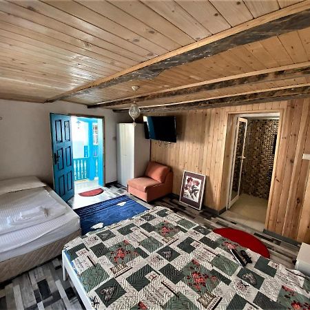 Цяла Ваканционна Къща- Florina Houses Goranovtsi エクステリア 写真