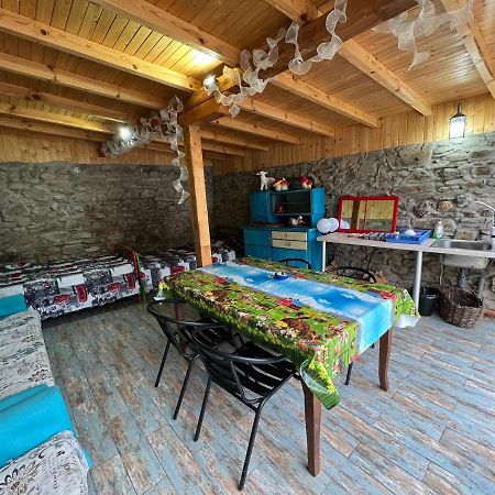 Цяла Ваканционна Къща- Florina Houses Goranovtsi エクステリア 写真
