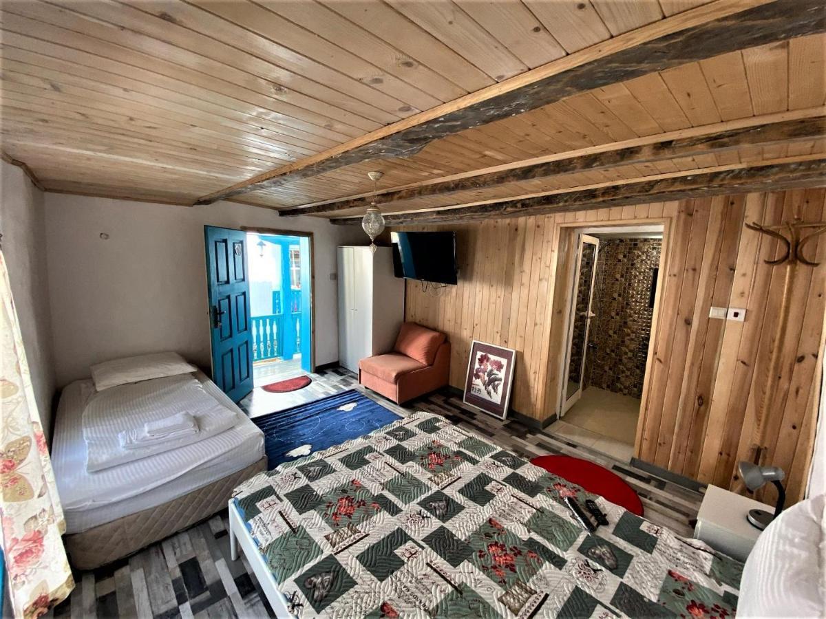 Цяла Ваканционна Къща- Florina Houses Goranovtsi エクステリア 写真